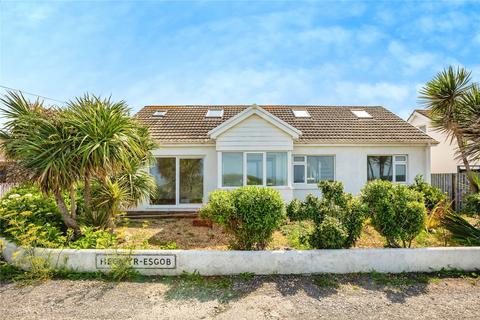 4 bedroom bungalow for sale, Heol Yr Esgob, Ceredigion SY23