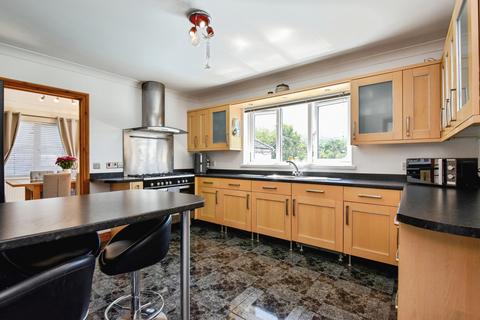 5 bedroom detached house for sale, Wernoleu Road, Ammanford SA18