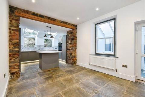 3 bedroom detached house for sale, Blaenau Road, Ammanford SA18