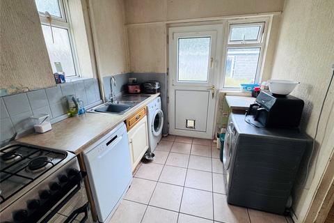 undefined, Lon Y Gruglas, Ammanford SA18