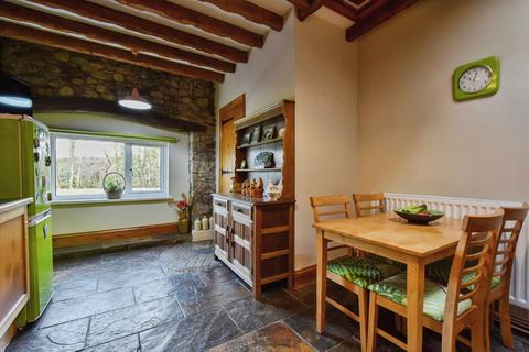 3 bedroom semi-detached house for sale, Y Felin, Ammanford SA18