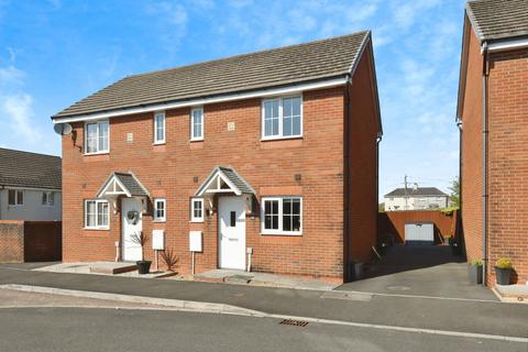 2 bedroom semi-detached house for sale, Heol Y Gigfran, Llanelli SA14