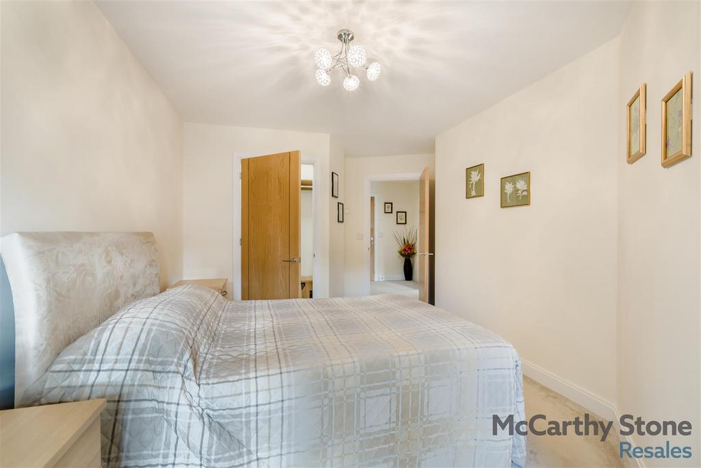 8678781-interior13.jpg