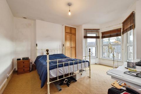 4 bedroom semi-detached house for sale, High Street, Carmarthenshire SA18