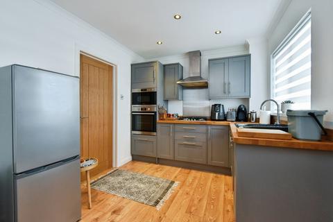 undefined, Maes Y Glyn, Ammanford SA18