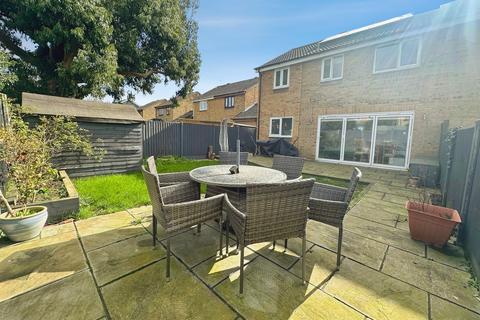 4 bedroom semi-detached house for sale, Bouchers Mead, CHELMSFORD
