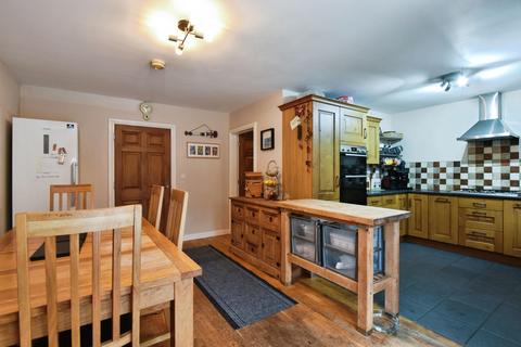 6 bedroom detached house for sale, Cwmamman Road, Ammanford SA18