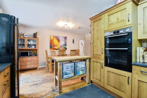6 bedroom detached house for sale, Cwmamman Road, Ammanford SA18