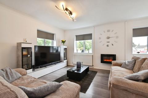 3 bedroom detached house for sale, Llwyn Y Bryn, Carmarthenshire SA18
