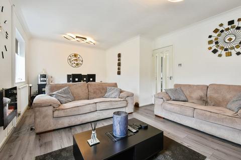 3 bedroom detached house for sale, Llwyn Y Bryn, Carmarthenshire SA18