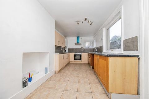 3 bedroom semi-detached house for sale, St. Andrews Road, Clacton-On-Sea