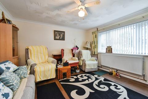 3 bedroom bungalow for sale, Cwmfferws Road, Rhydaman SA18