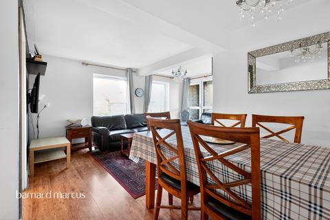 undefined, Blackbush Close, Sutton