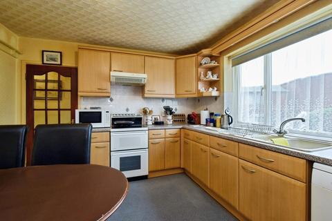 undefined, Heol Y Gelynen, Ammanford SA18