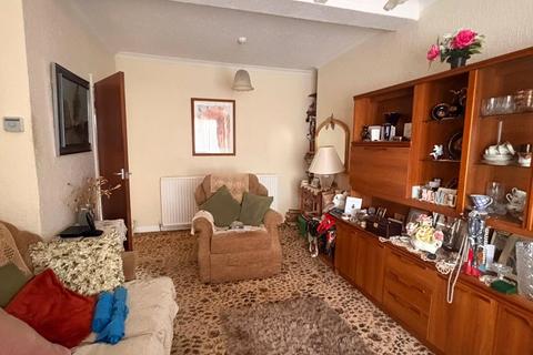 3 bedroom terraced house for sale, High Street, Carmarthenshire SA18