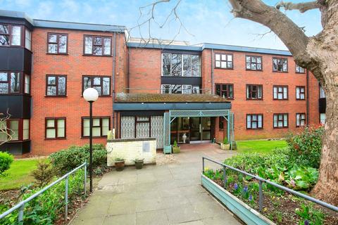 undefined, Lincoln Gate, Peterborough