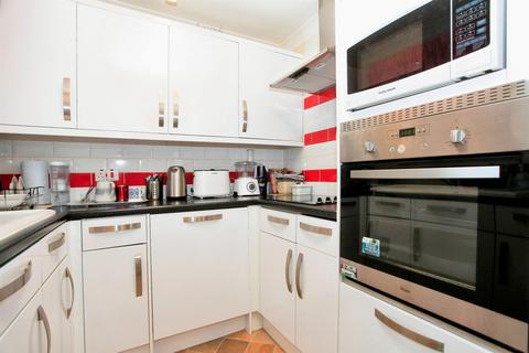 undefined, Lincoln Gate, Peterborough