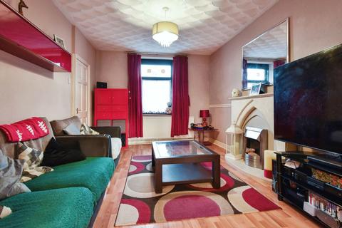 3 bedroom semi-detached house for sale, Llwynhen Road, Ammanford SA18