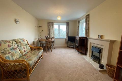 1 bedroom retirement property for sale, Goodes Court, Royston