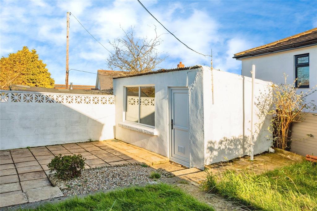 Garden Outbuilding