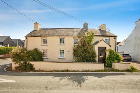4 bedroom detached house for sale, Felin Road, Dyfed SA43