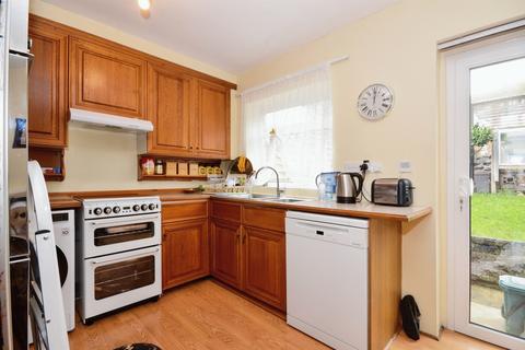 3 bedroom terraced house for sale, Whitton Avenue East, Greenford