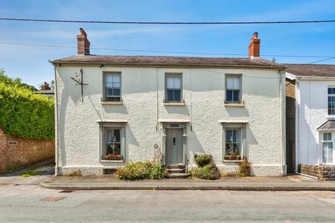 undefined, Llansteffan, Carmarthen SA33