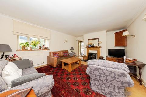 undefined, Llansteffan, Carmarthen SA33
