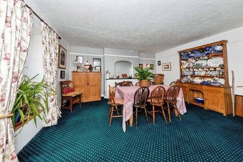 4 bedroom detached house for sale, Llansteffan, Carmarthen SA33