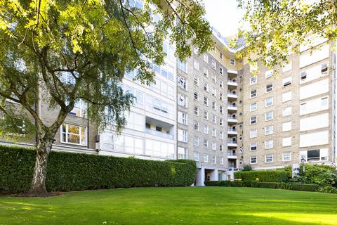 3 bedroom flat for sale, St. Johns Wood Park, NW8 6NH