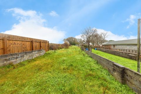 undefined, Heol Y Meinciau, Llanelli SA15