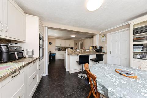 4 bedroom cottage for sale, Heol Blaengwastod, Carmarthen SA31