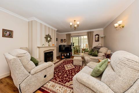 undefined, Heol Llethryd, Llanelli SA15