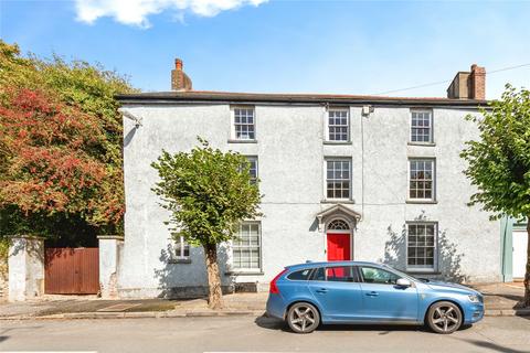 4 bedroom end of terrace house for sale, King Street, Carmarthen SA33
