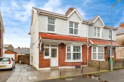 3 bedroom semi-detached house for sale, Myrddin Crescent, Carmarthenshire SA31