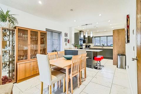 4 bedroom detached house for sale, Pludds Meadow, Carmarthen SA33