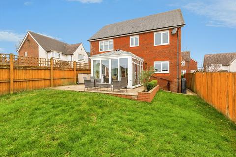 4 bedroom detached house for sale, Parc Llwyn Celyn, Carmarthen SA33
