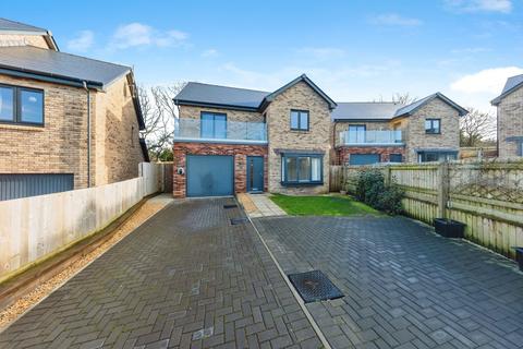undefined, Gerddi Gwenllian, Kidwelly SA17