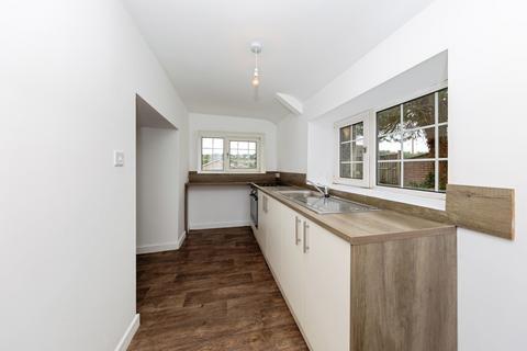 2 bedroom detached house for sale, Water Street, Llanelli SA15
