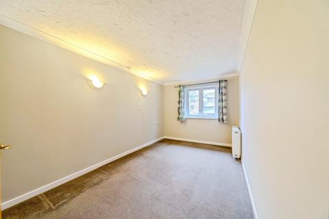 undefined, Lawnsmead Gardens, Newport Pagnell