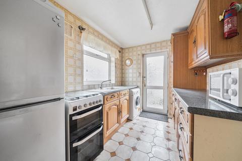 undefined, Hall Park Avenue, Horsforth, LS18