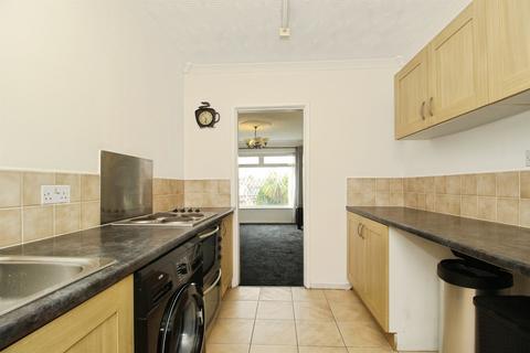 2 bedroom semi-detached bungalow for sale, Brighton Avenue, Morley, Leeds