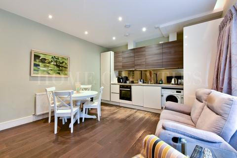 2 bedroom apartment for sale, Southgate Road, Potters Bar, EN6