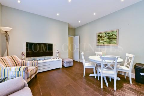 2 bedroom apartment for sale, Southgate Road, Potters Bar, EN6