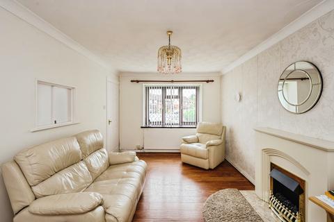 2 bedroom bungalow for sale, Heol Pentre Bach, Swansea SA4