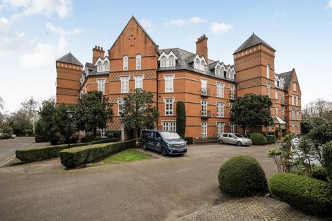 2 bedroom flat for sale, Virginia Water,  Surrey,  GU25