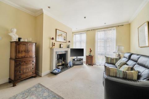 2 bedroom flat for sale, Virginia Water,  Surrey,  GU25