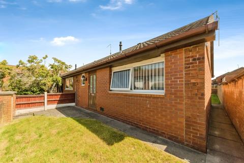 1 bedroom semi-detached bungalow for sale, Victoria Square, Winsford