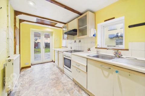 3 bedroom semi-detached house for sale, Victoria Road, Diss