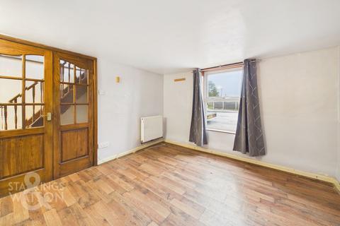 3 bedroom semi-detached house for sale, Victoria Road, Diss